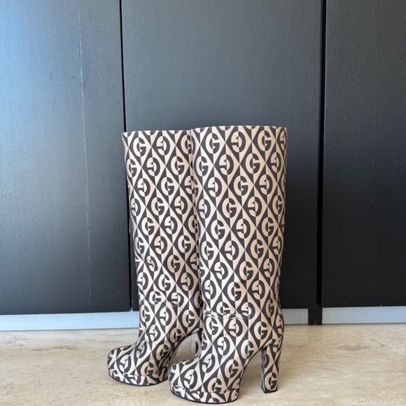 Gucci G Rhombus Platform Boots - Picture 8 of 8